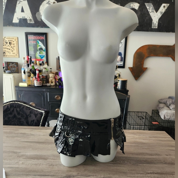 Goth Micro Mini Skirt - Picture 3 of 4